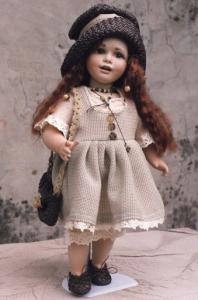 Bambola Caterina B, Bambole porcellana da collezione - Bambole porcellana Montedragone - Bambola da collezione in porcellana di Bisquit, altezza 40 cm.