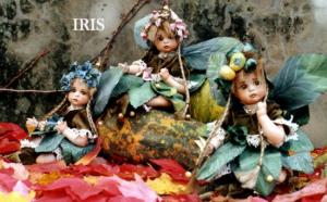 Fatina  Iris, Fate Folletti di Porcellana - Fate in porcellana Montedragone - Fate in porcellana piccole - Personaggi in porcellana Altezza: 22 cm.