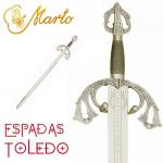 Swords and Ancient Weapons - Collectible swords historical - Playing one of the two swords (called Tizona) that the tradition ascribes to the Castilian military leader Rodrigo Diaz de Vivar El Cid said Campeador.
