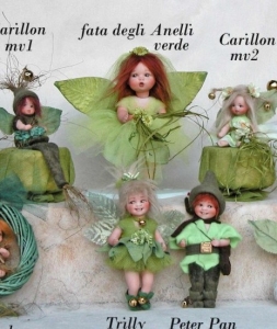 Fairy Favor of the Rings, Collectible Porcelain Dolls - Dolls Porcelain Favors - Fairy porcelain bisque, handmade wedding favors, optionally available in different colors. height: 13 cm.