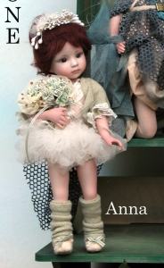 Anna Ballerina, bambola in porcellana, Bambole porcellana da collezione - Bambole in porcellana, Novità - Bambola da collezione in porcellana di biscuit, Anna Ballerina, altezza 30 cm.