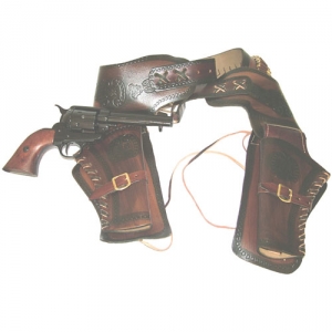 Two-holsters gunbelt, Medieval - Firearms - Revolvers - Gunbelt provided with two holsters and shots-holder with inserted bullets. Entirely made in dark-coloured leather with seams and burned inserts highlighted in black,