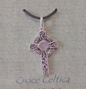 Croce Celtica  In Oro, Gioielli - Tribali Etnici - Ciondolo raffigurante la Croce Celtica