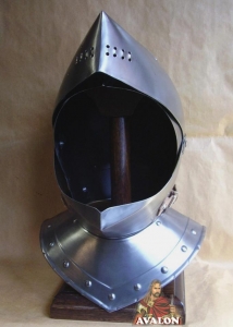 Elmo per armatura alla Tedesca, Armature elmi scudi - Elmi medievali - Elmo Indossabile, spessore : 1,2 mm 

indicare la circonferenza della testa nelle note