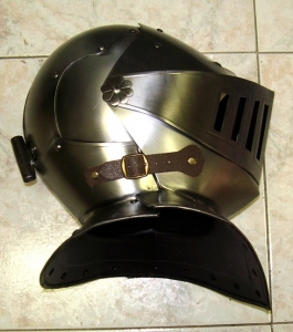 Helmet armor, Armours - Medieval Helmets - Helmet Men's D arms of the fifteenth century, in use in Italy in the fifteenth century. Dimensions: 30x31x35