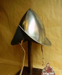 Pointed Helmet Morion, Armours - Medieval Helmets - Pointed Helmet Morion, fully worn by infantry, armor, skull-profile sleeve, but without crest terminating in a tip with narrow straight brim.