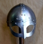 Armature elmi scudi - Elmi medievali - Elmo Vichingo , spessore: 1,2 mm 

indicare nelle note la circonferenza della testa