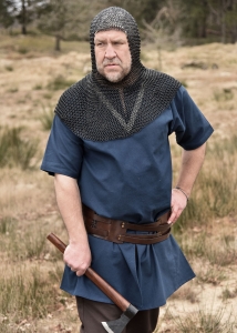 Chainmail Coif Burnished, Armours - Medieval Body Armour - Chainmail Coif Burnished, full protection of the head, freeing up a large part of the face and falls on the shoulders.