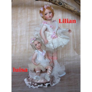 Lilian - bambola in porcellana di biscuit, Bambole porcellana da collezione - Bambole in porcellana, Novità - Bambola in porcellana di bisquit collezione Montedragone. Altezza: 30 cm.