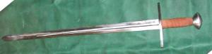 Great Sword ad una mano, Spade e Armi antiche - Spade da combattimento - Spada Great Sword con punta acuta e la lunghezza dello scorrisamgue.