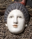 Terrecotte Pompei Ercolano Museum - Raffigurazione di Pseudokore sec.IV a.C., scultura in terracotta, maschera del teatro della Magna Grecia da impiegare come elemento di arredo. L'originale proviene da Lipari, Sicilia.