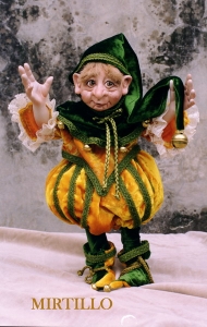 Mirtillo, bambola in porcellana, Fate Folletti di Porcellana - Folletti elfi in porcellana - Gnomo bambola in porcellana di bisquit altezza 44 cm,