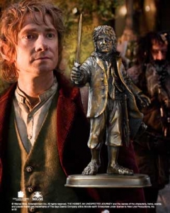 Scultura di Bilbo Baggins - Scultura in bronzo, Mondo del Cinema - Hobbit Collection - Scultura di Bilbo Baggins, scultura in bronzo, riproduzione Bilbo Baggins, misura 12 centimetri,