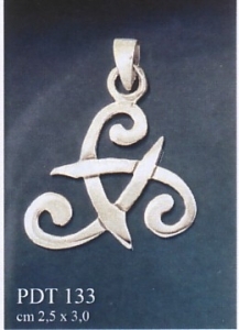 Triskele, Jewellery - Celtic Jewellery - Silver 925/100. Size: 2.5 cm x 3cm.