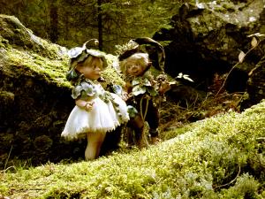 Core, Porcelain Fairy Dolls - Porcelain Gnomes - Doll elfe, elf of the forest in fine porcelain Height 40 cm
