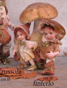 Finferlo in porcellana, Fate Folletti di Porcellana - Folletti elfi in porcellana - Folletto bambola artigianale in porcellana da collezione altezza: 18 cm. Prezzo riferito ad una singola bambola.