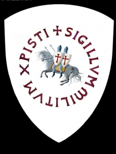 Scudo Sigillo Templare, Armature elmi scudi - Scudi medievali - Scudo Sigillo Templare su sfondo bianco, scudo triangolare in legno. misure: 72 x 62 cm.