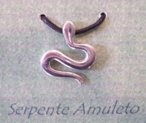 Serpente Amuleto In Oro, Gioielli - Tribali Etnici - Ciondolo raffigurante il serpente degli indiano d'America