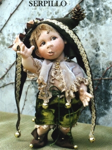 Serpillo, bambola in porcellana, Fate Folletti di Porcellana - Folletti elfi in porcellana - Bambola elfo in porcellana di bisquit - bambola artigianale. Altezza: 30 cm. Collezione Montedragone.