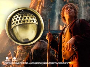 BILBO BAGGINS' Button Pin, World Cinema - Hobbit Jewelry - BILBO BAGGINS' Button Pin. Comes with box set collection Hobbit.