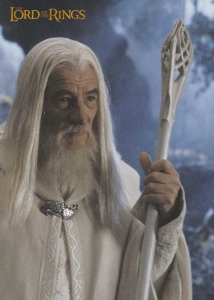 Bastone di Gandalf il bianco, Mondo del Cinema - Hobbit Collection - Riproduzione del Bastone di Gandalf, bastone di legno, che è stato catturato da Saruman a Isengard, dopo lo scontro con il Balrog.
