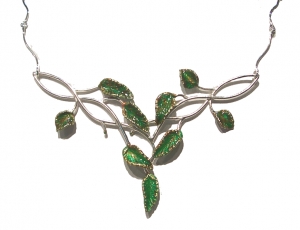 Choker chain with small leaves, Jewellery - The Treasury of Elves - Choker chain with small leaves. Silver 925.
