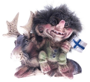 Troll Norvegese - Troll Nyform 033, Troll  NyForm - Troll NyForm Novità - Troll norvegese in materiale naturale, oggetto da collezione internazionale. Troll Nyform - Altezza: 9 cm Larghezza: 10,00